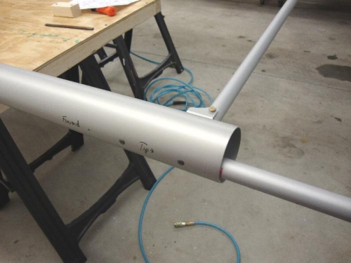 Installing wing tip bow