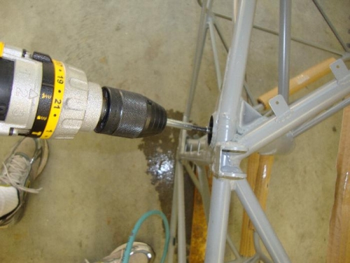 Honing gear sockets.