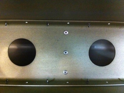 Pop rivets from front spar to nose rib