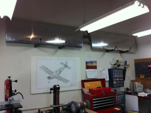 4 supporting brackets