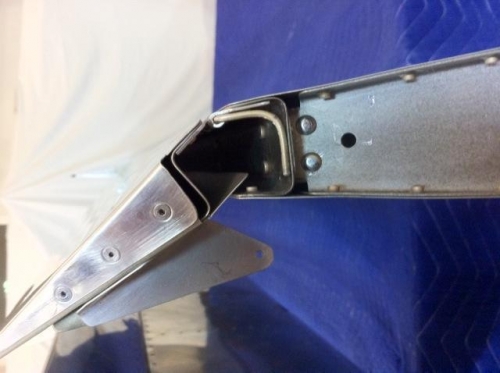 The piano hinge prior to safetying