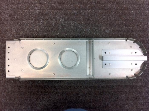 F1012 bulkhead with tie down bar