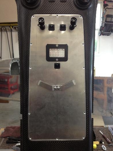 Close up of the pilot/co-pilot OH lights