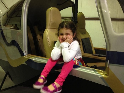 Gaby in Dan Benua's RV-10!