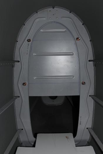 Rear bulkhead closeout panel