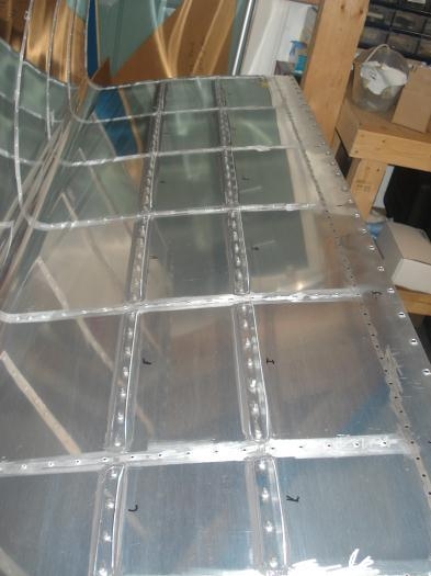 Left fuel tank stiffeners prosealed & 100 % clecoed