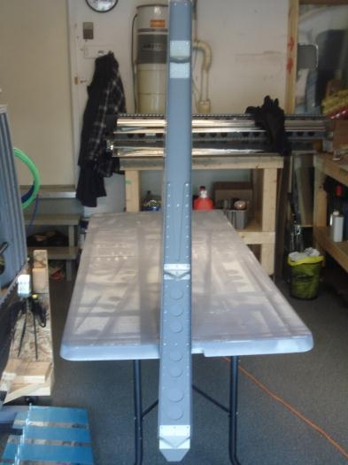 Spar riveted to ribs