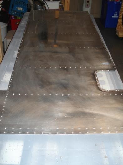 Bottom outboard skin