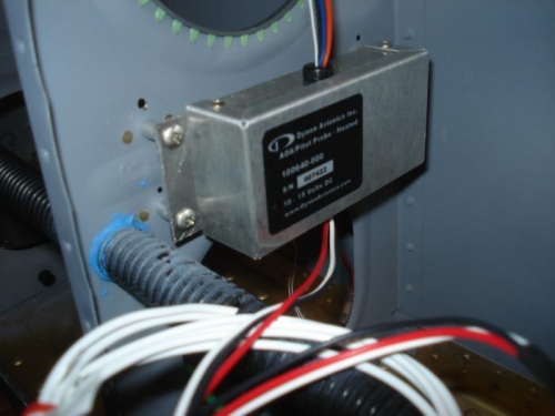 Dynon pitot tube heater module with standoffs