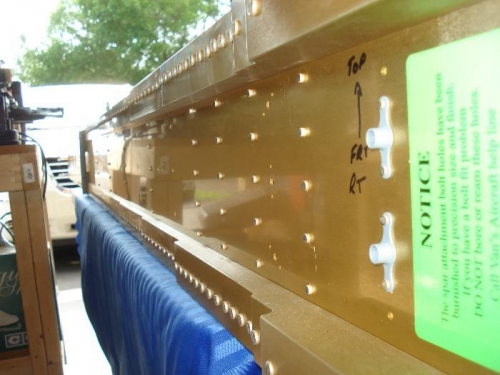 Right wing main spar