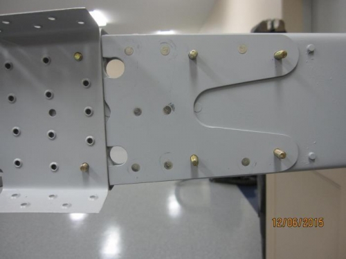 Spar with Shim Installed Showing Bulkhead Location