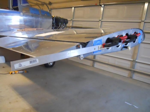 Strap to check aileron alignment