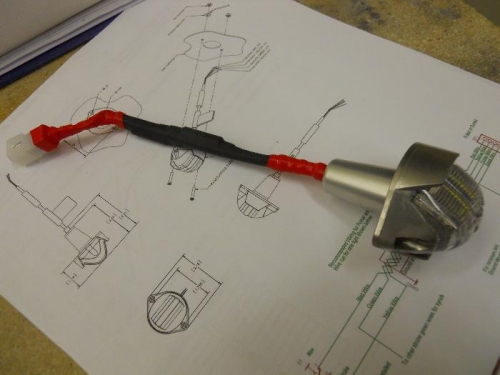 Molex connector added to Suntail light