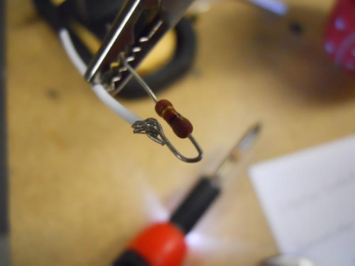 Soldering wire to resistor