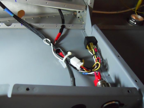 Rear seat wiring bundle