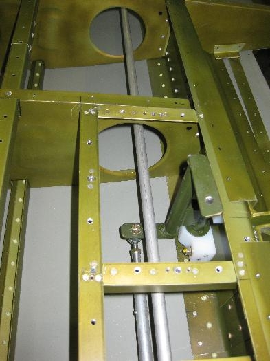 Flap bellcrank & push tube assembly