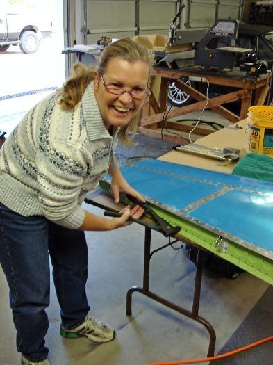 THE LAST RIVET IN THE EMPENNAGE!