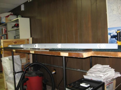 The completed rear HS spar (except for torquing the center hinge bearing bolts).