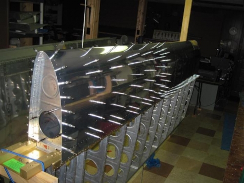 Tank and leading edge in place, but the tank has to be removed to fit the new attach angles.