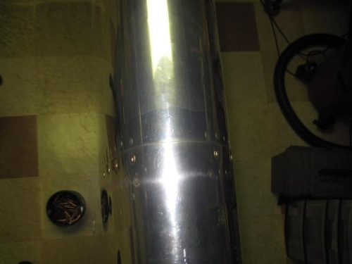 Not a bad fit between the tank and leading edge.