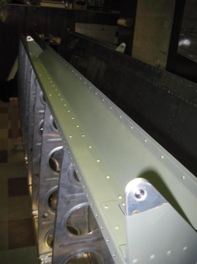 Right aileron gap seal, all riveted in place.