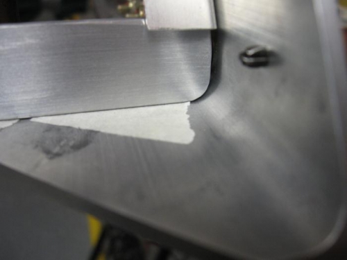 Upper Tie Gap