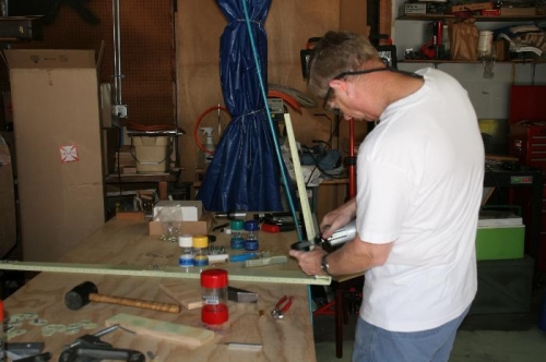Riveting the Bottom Rib to the Rudder Spar