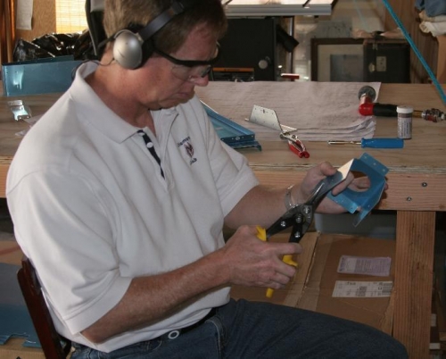 Trimming R-710 Horn Brace