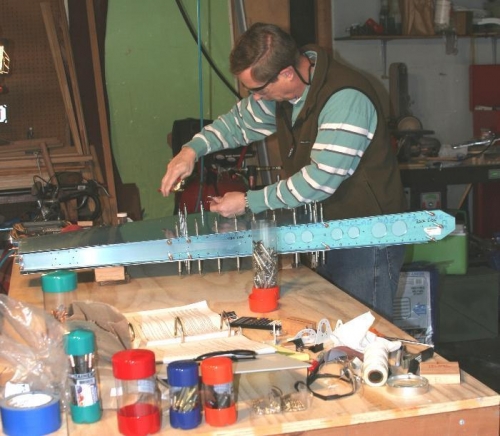 Clecoing VS-801PP Skin to Underlying Structure