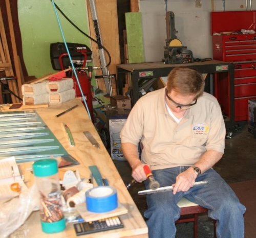 Deburring R-915 Stiffeners