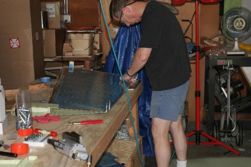 Riveting the Rudder Trailing Edge