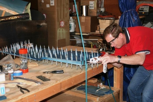 Fitting the LH Elevator Control Horn