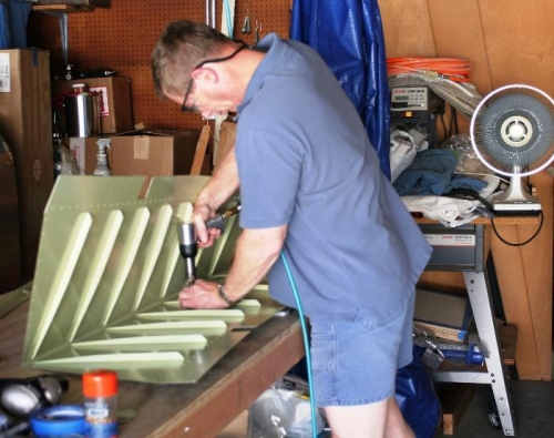 Back Riveting Stiffeners onto the Right Elevator