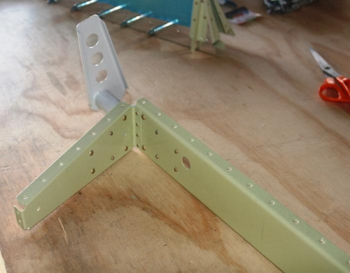 Details on the Assembly of the Left Elevator Skeleton