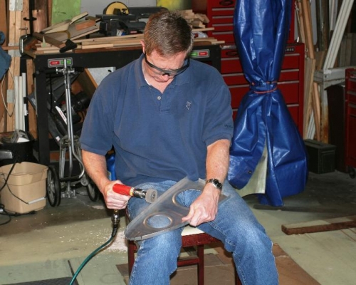 Using a Scotchbrite Wheel to Debur a Nose Rib