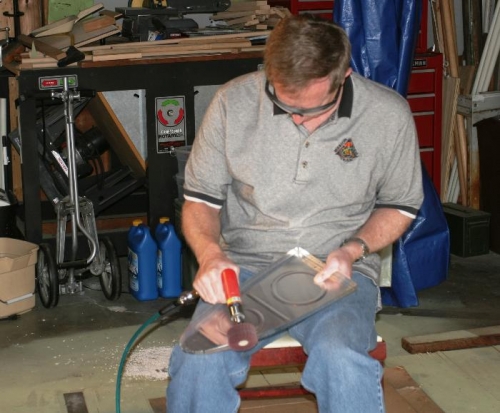 Deburring Wing Fuel Tank Rib