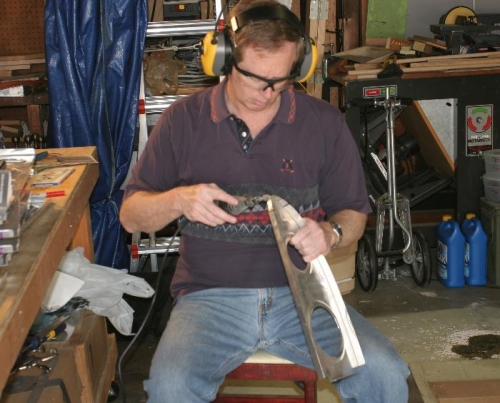 Using Dremel Tool to Debur Wing Nose Rib