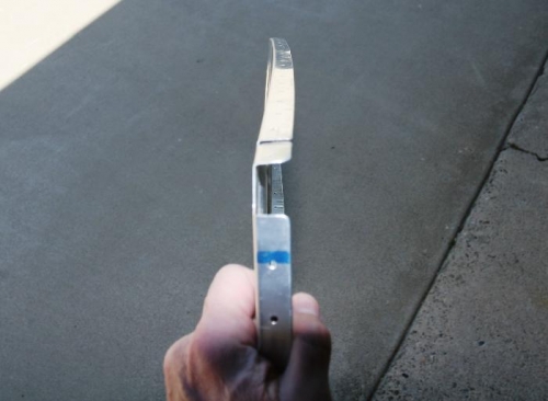 Unfluted Mid-Wing Rib