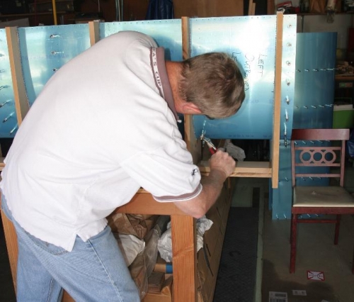 Clecoing Ribs into the Leading Edge