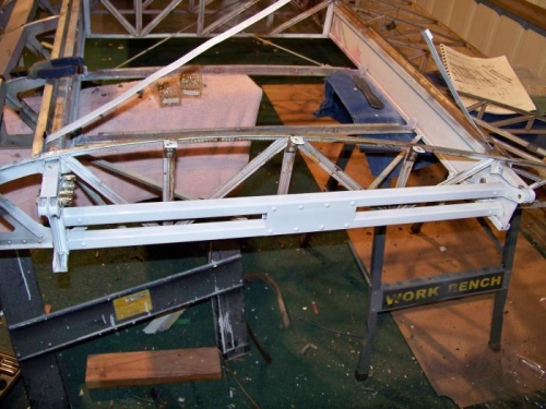 The right root compression strut after clean-up and re-installation.