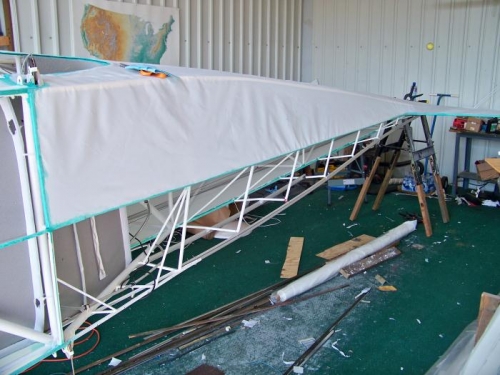 Top side view of right side fabric coming up to the top middle stringer