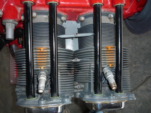 Inter-cylinder baffling in place on new engine.