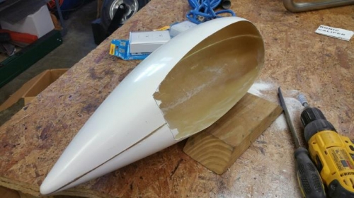 shapping the nose wheel.