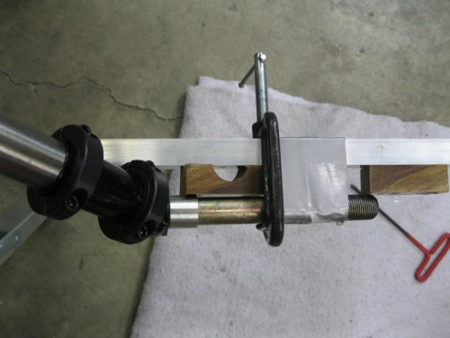 Toe-in set and the split collars in position.