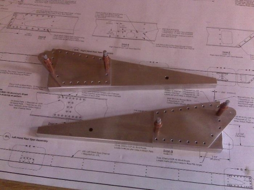 Flap drive rib assembly