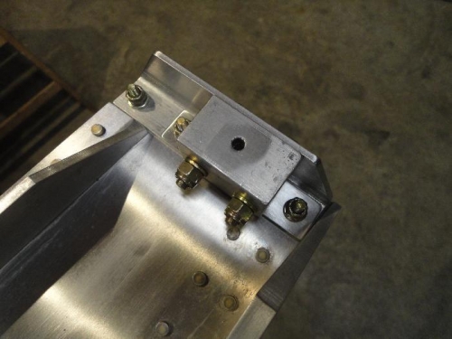 W11-02 End Wing Attach Assembly