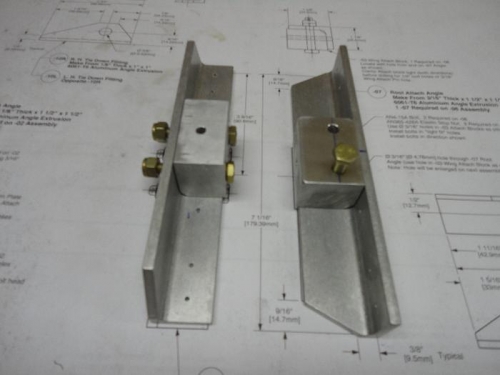 Root wing attach assembly.