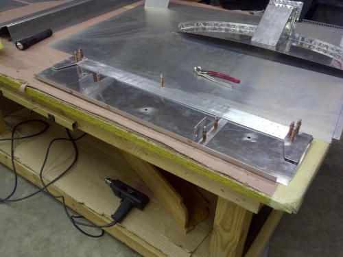 Aft web tunnel assembly.