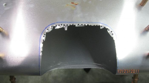 Finish the landing light cutout bottom of LE.