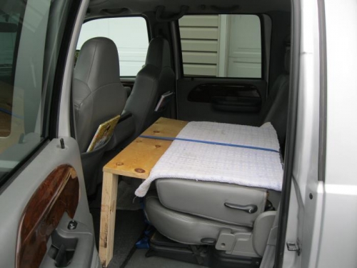 I have plenty of roomn in the back seat.